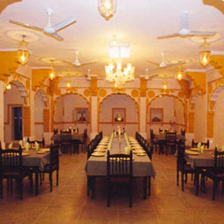 V Resorts Jhalamand Garh Jodhpur Jodhpur  Bagian luar foto